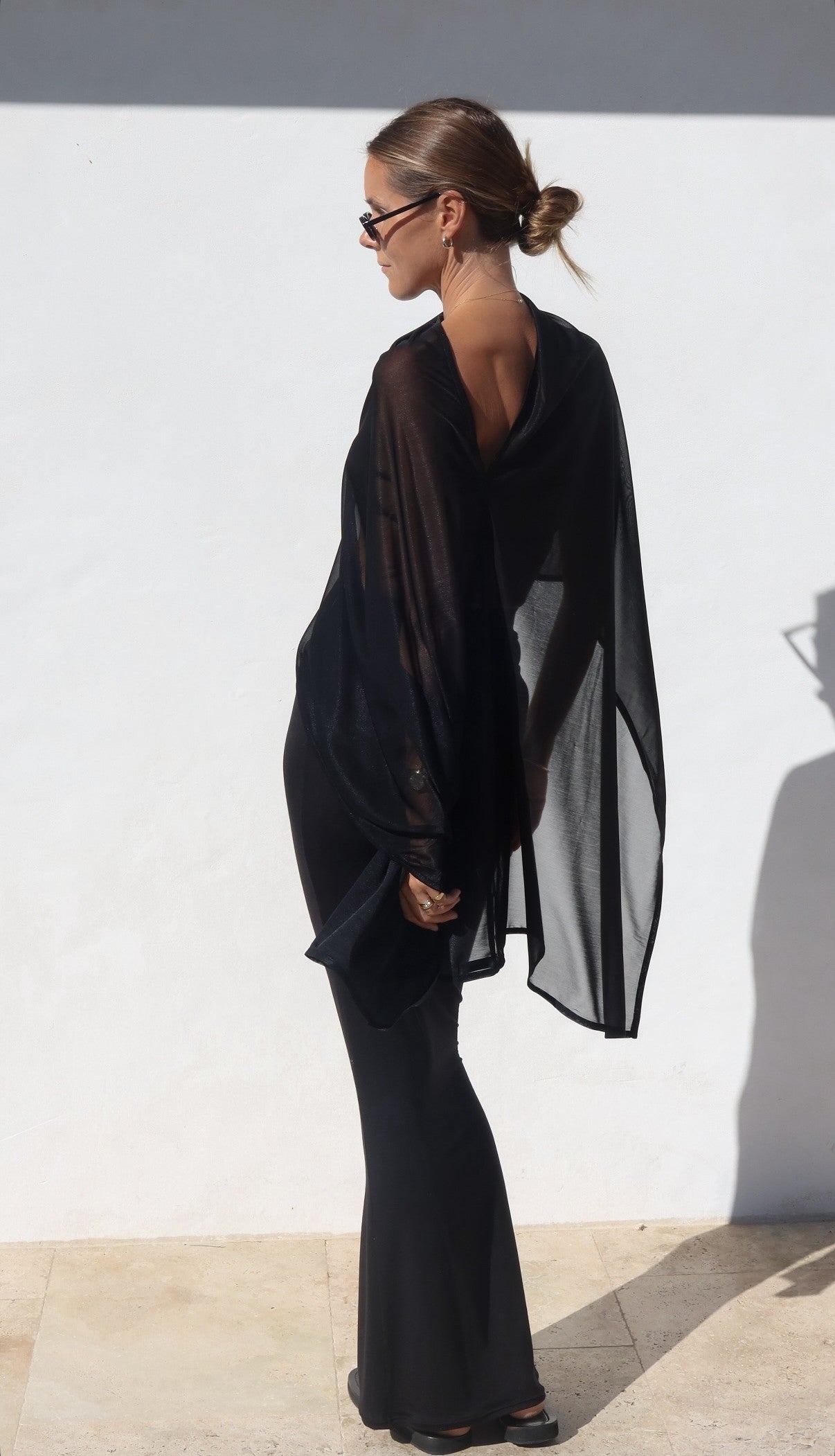 DRESS OVER CAPE - midnight black – SISANDI