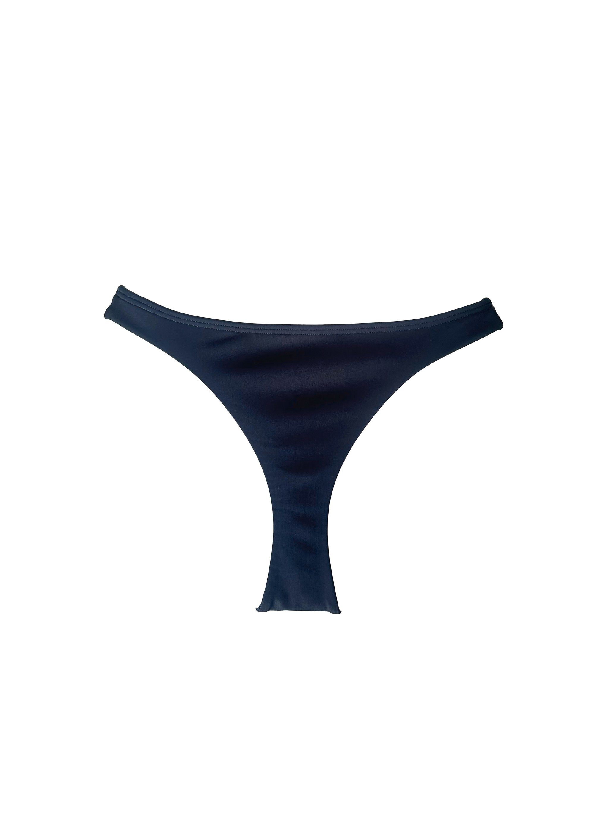 BRAZILIAN – SISANDI