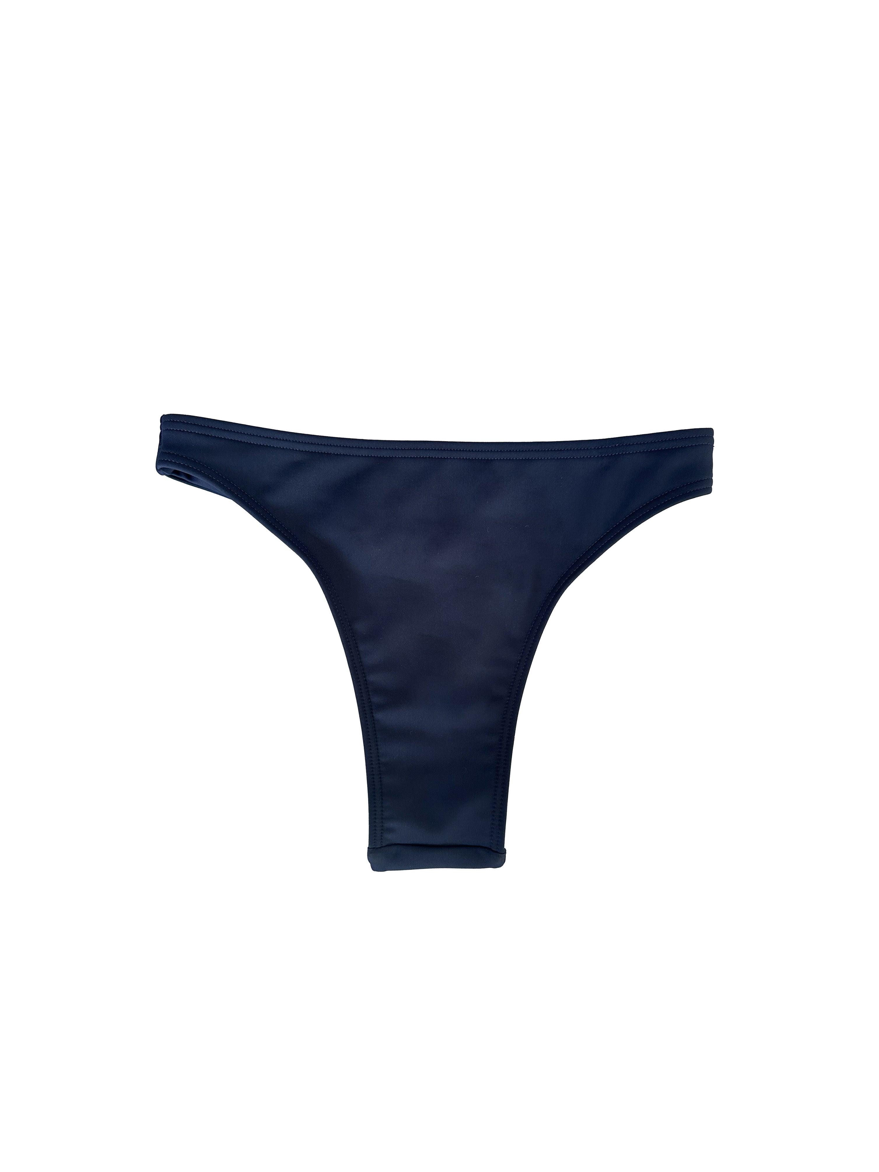 SISANDI SIDE OPEND BRAZILIAN