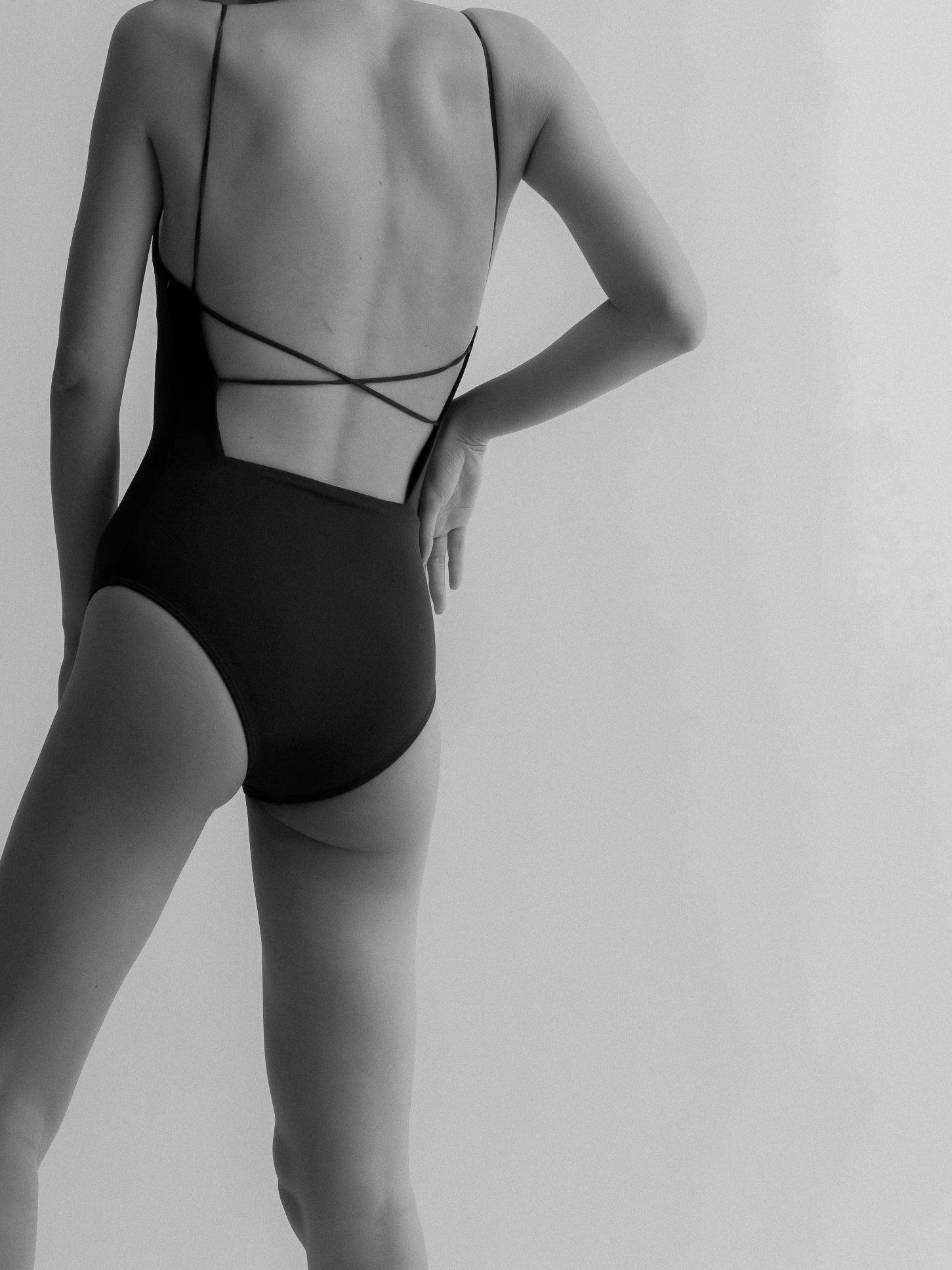MIES - midnight black – SISANDI